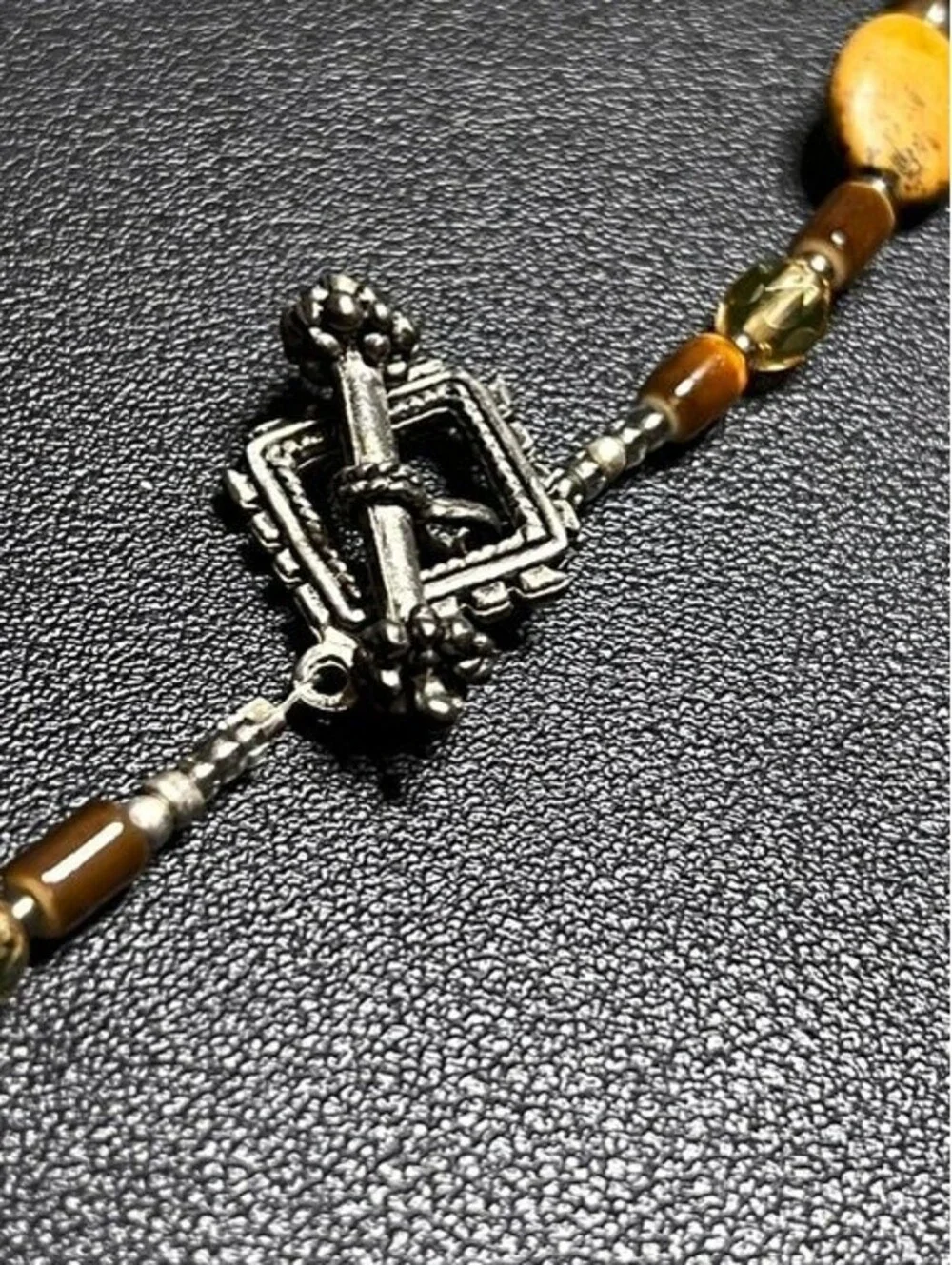B6648 Long Beaded Necklace Jasper Tigers Eye Glass Earth Tone Toggle 21